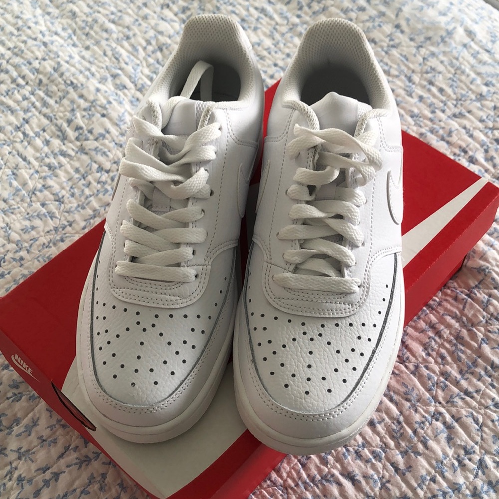 Nike Court Vision